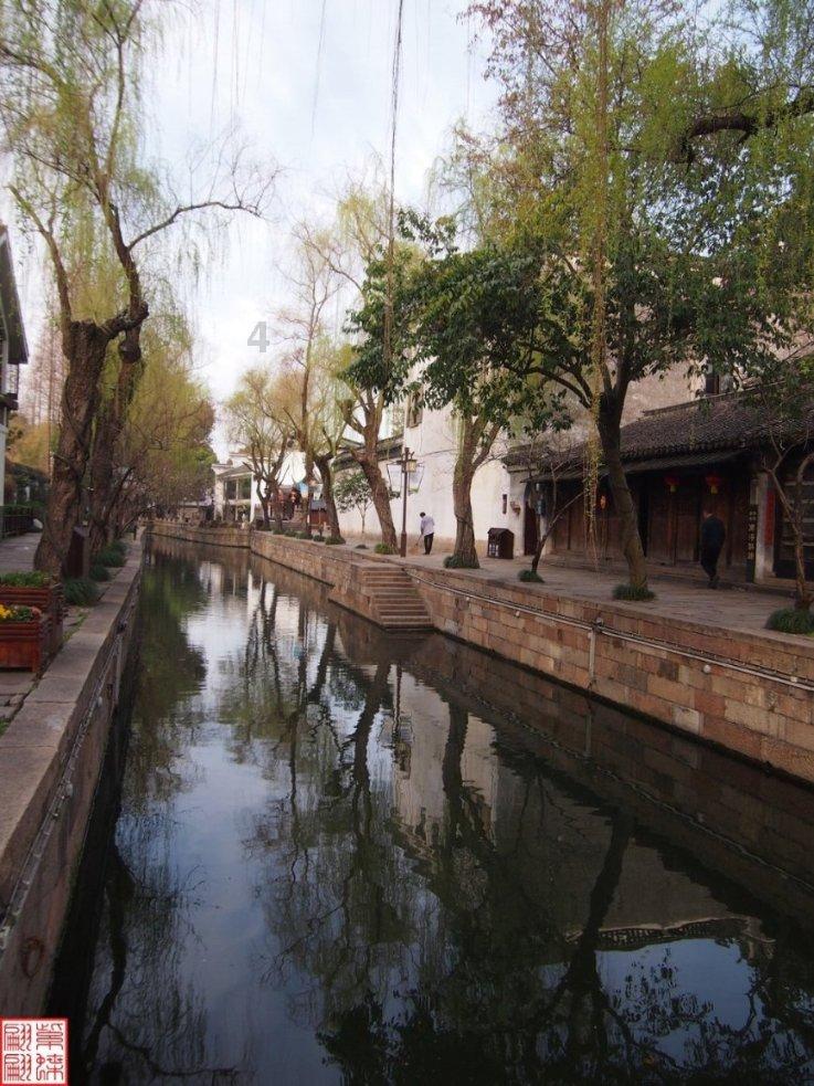 逃离龙的圣地